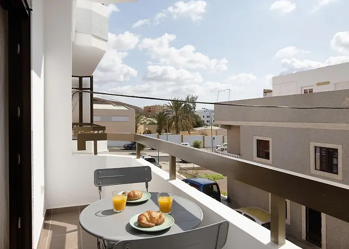 Estudio Erbania 아파트 *